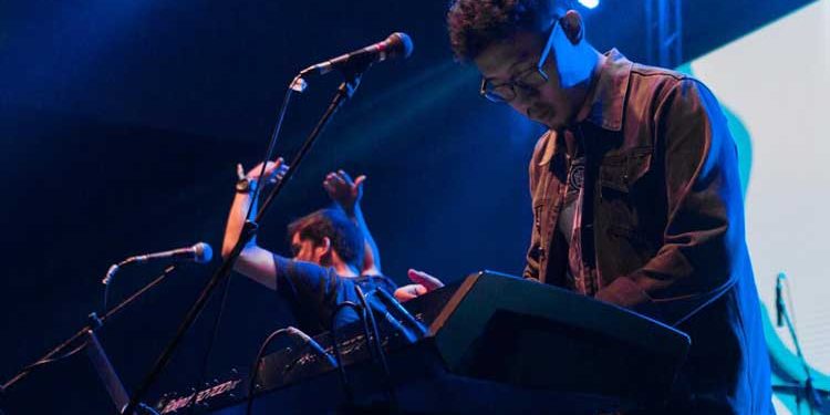 2monolog elektro pop