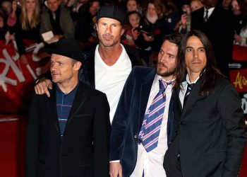 Red Hot Chili Peppers Bersatu Kembali Dengan Gitaris John Frusciante