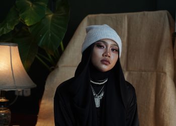 Ayuenstar Tampil Beda Di Lagu Baru “Manusia Putus Asa”