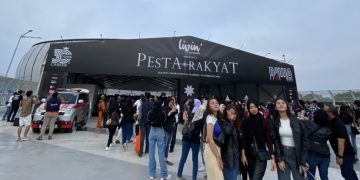 75.000 Penonton Penuhi Konser 30 Tahun DEWA 19 Di JIS
