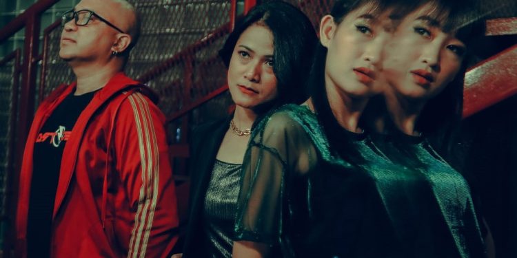 Electroguns Berusaha Move-On Dari Toxic Relationship