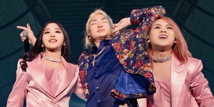 Evelin Nada Anjani dan Nadya Almira Puteri Ikut Meriahkan Konser DJ Shacho Repezen Foxx di Tokyo, Jepang