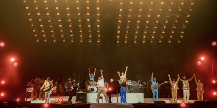 MALIQ And D’Essentials Tampilkan Aransemen Luar Biasa di Konser 20 Tahun