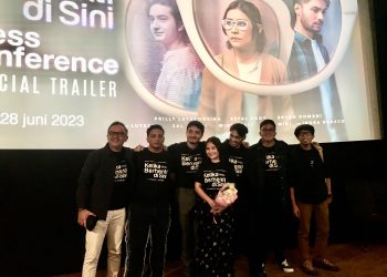 Film Terbaru Umay Shahab & Prilly Latuconsina “Ketika Berhenti di Sini” Rilis Trailer