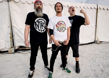 Tiga Dekade NTRL, Lepas Album “Lesgow”