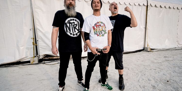 Tiga Dekade NTRL, Lepas Album “Lesgow”