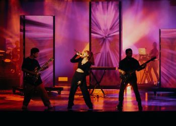 Isyana Sarasvati Siap Tur Album Keliling Indonesia!