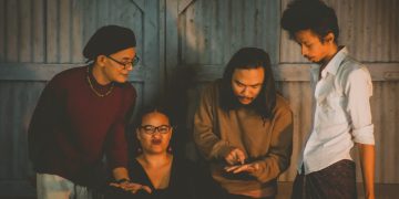 San.gita Berpesan Agar Selalu Mawas Diri Lewat Single “Lokomotif”