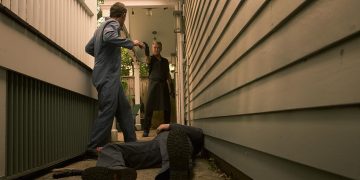Fast Charlie – Film Aksi Mantan 007 Pierce Brosnan yang Tak Boleh Terlewatkan