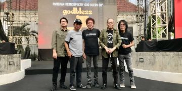 Memori dan Harmoni dalam Retrospektif 50 Tahun God Bless
