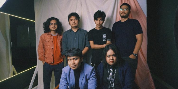 “Edelweiss”, Single yang Berkisah tentang Konflik dengan Masa Lalu dari Raden Ajeng and The Angel Wings