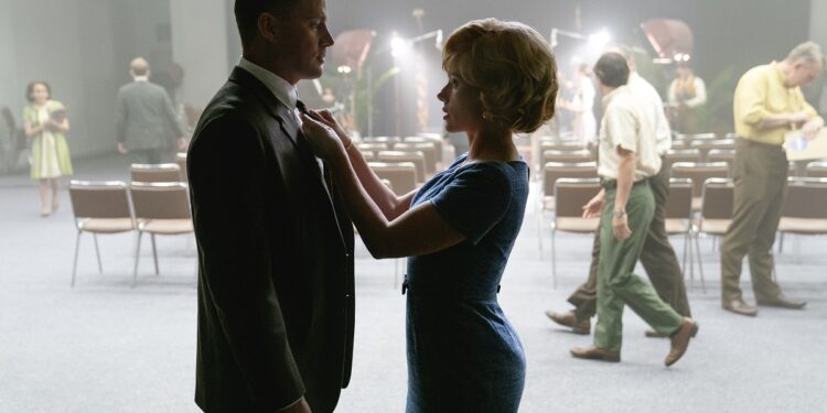 “Fly Me To The Moon”, Komedi Romantis yang Mengupas Strategi Komunikasi Massa NASA untuk Apollo 11