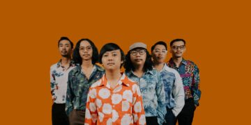 Korekayu Menyanyikan Anthem untuk Para Penghibur dalam Percintaan