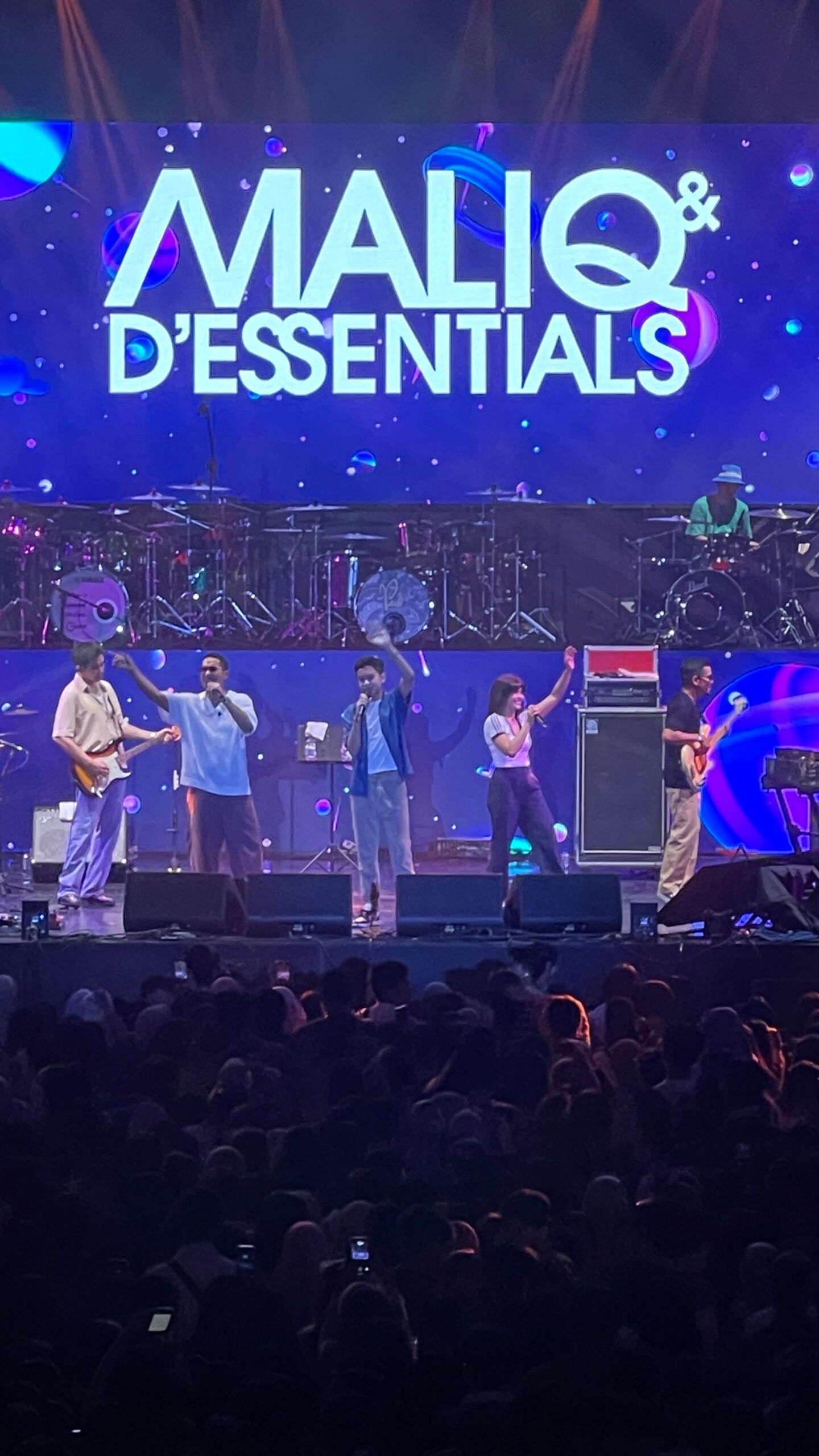 Maliq & D'essentials