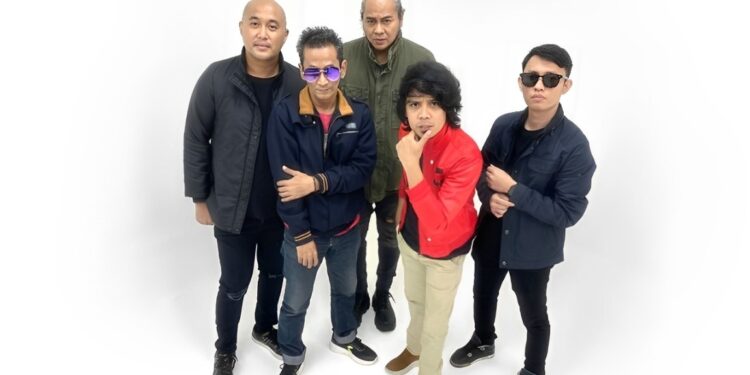 Rocker Kasarunk Siap Menggebrak dengan Album Baru “Pop Rock Wave”