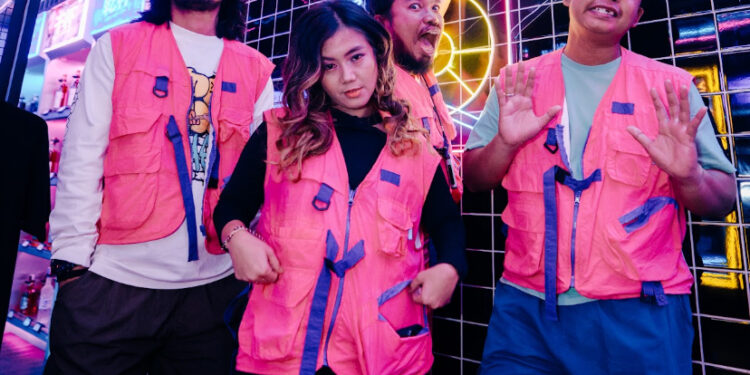 Bertemakan Cinta ‘Ai Sayang U’ Jadi Debut Single Hura Hura Club