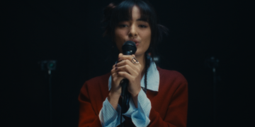 MV “Tinggal” dari Mawar de Jongh: Y2K, Upbeat dan Getir yang Bikin Ngena Banget