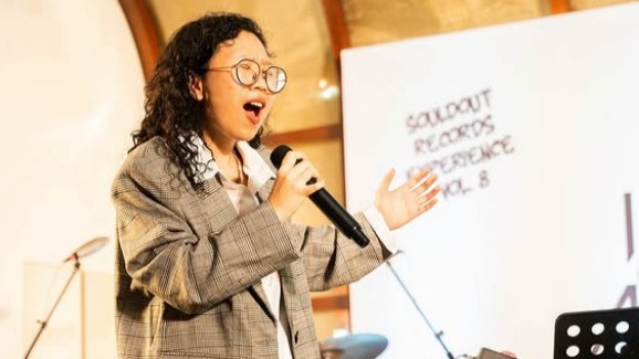 “More Than” dari Imelda Lizal: Lagu Healing Buat Kamu yang Lagi Belajar Menerima Diri