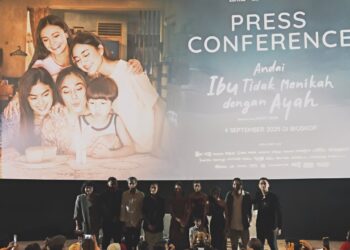“Andai Ibu Tidak Menikah dengan Ayah” – Film Keluarga yang Bikin Kamu Pengen Ngobrol Lagi Sama Ortu