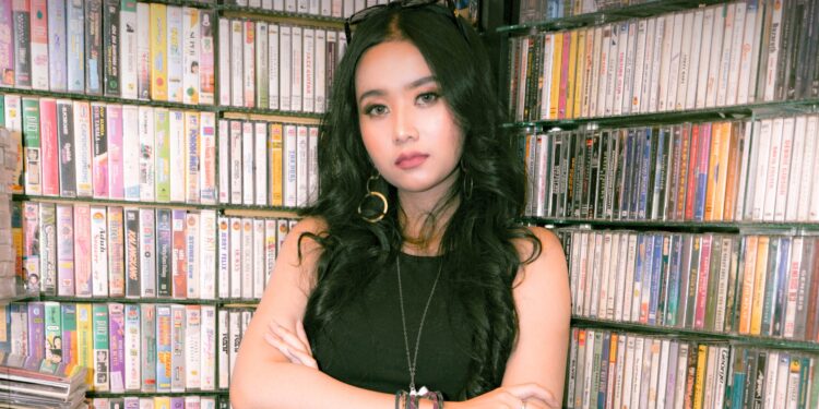 Efah Aaralyn Bawa “Ingat Ingat Pesan Mama” Jadi Soundtrack Horor Baru MD Pictures