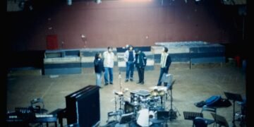 Strange Fruit Nyemplung ke Era Baru Lewat “Iridescent”, Single Acid House yang Bikin Jakarta Terasa Lebih Berwarna