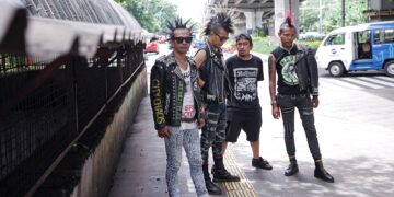 Remaja Tumbang, Punk Tetap Nendang: The Raws Bikin Animasi Patah Hati Bernama “Terkapar Di Usia Belasan”