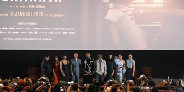 Di Balik Seragam Pramugari: “Penerbangan Terakhir” Angkat Luka Perempuan