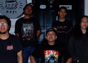 “Pharaoh”: Prosatanica Menggantung Kepala di Singgasana Darah