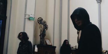 Lidah Api Takdir: Voiel Mencoreng Langit lewat “Blossom”