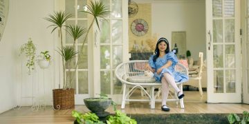 “DM”: Degup Pertama Cinta Digital yang Manis dari Shakirra Vier