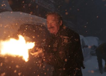 “Normal”: Kota Sunyi, Peluru Liar dan Amukan Misterius Bob Odenkirk