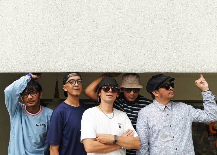 Piknik Menyalakan “Astrometri”, Cahaya Baru Musik Independen yang Tak Pernah Padam