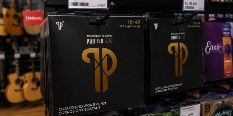 Review lengkap senar Philter LX — phosphor bronze coated, tersedia LX9 sampai LX12, anti karat, empuk di jari